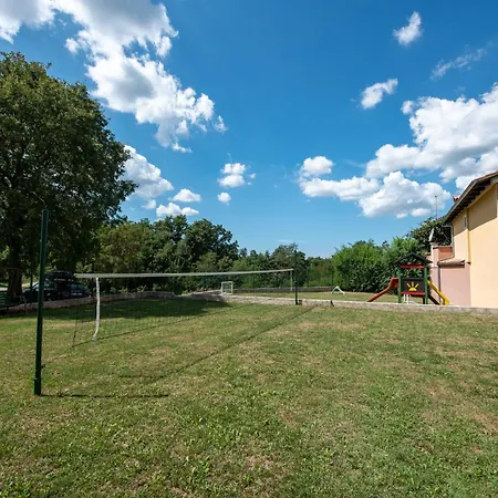 Holiday home In Krculi Mit Privatem Pool